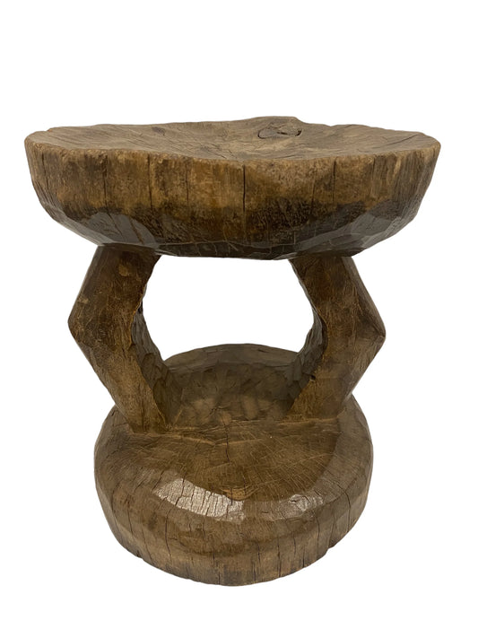 Hocker "Tonga" - handgeschnitzt