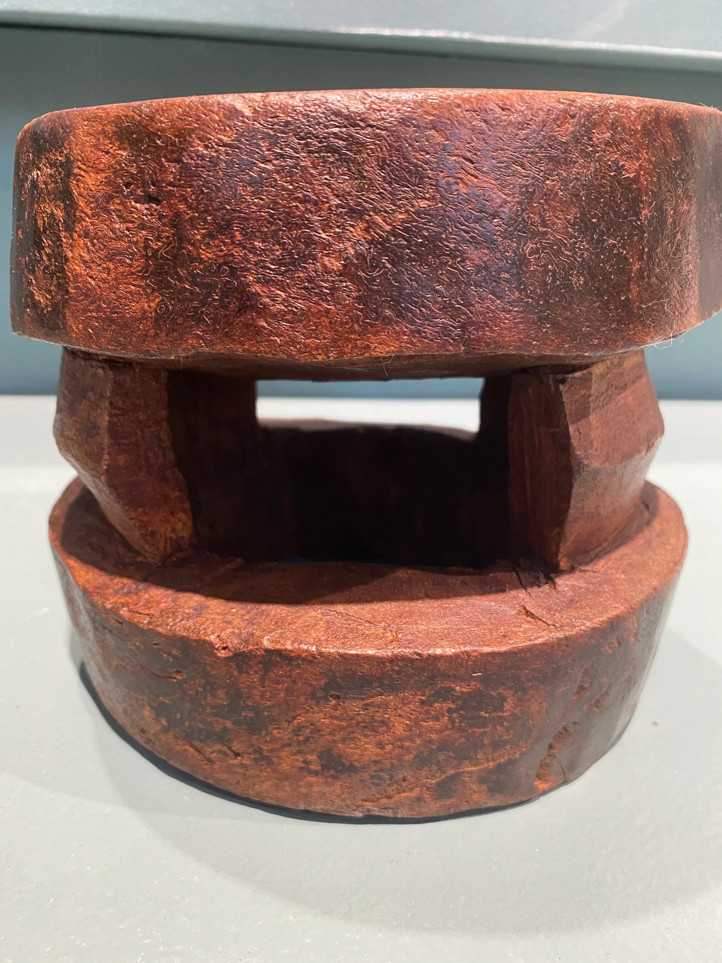 Mini stool "Yaruba" - hand carved